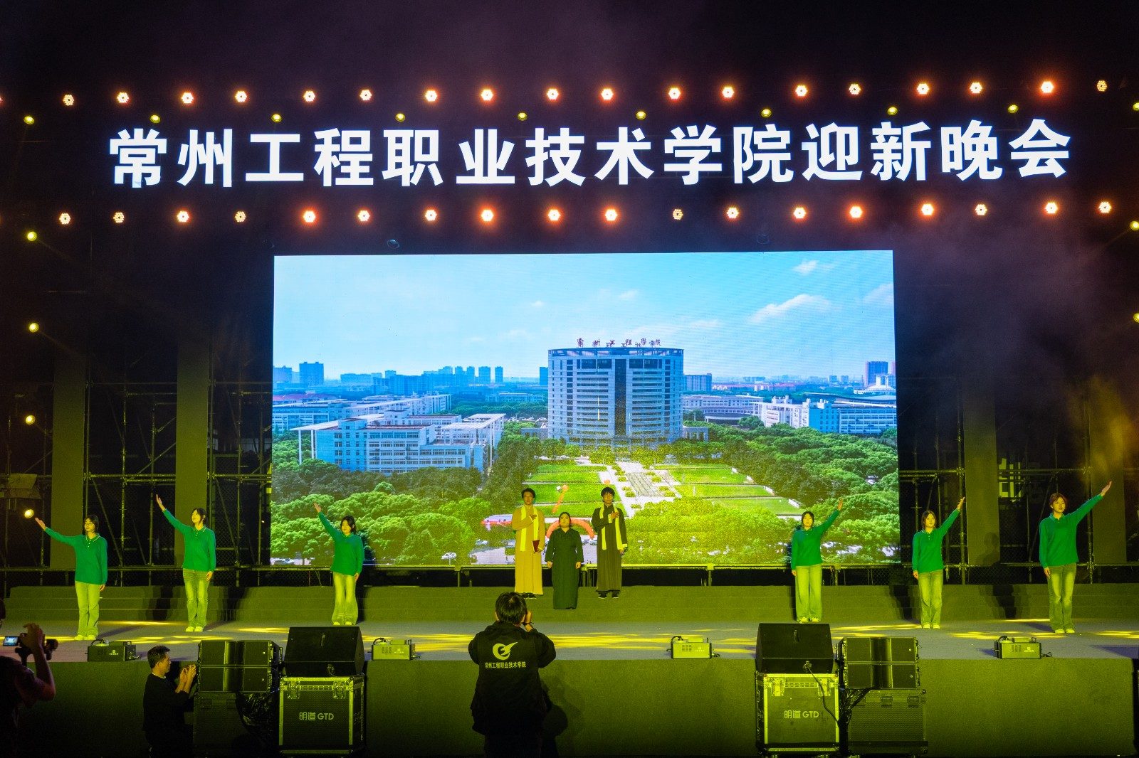 c9610ede29685a3c.jpg